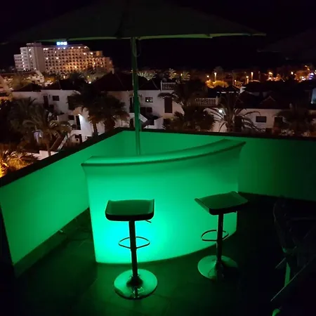 Spacious With Pool In Arona 190m² Air Conditioning * Arona (Tenerife)