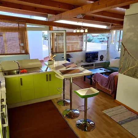 Apartment Spacious With Pool In Arona 190m² Air Conditioning