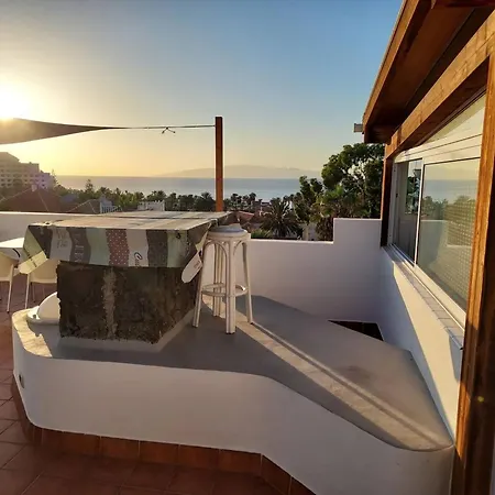 Spacious With Pool In Arona 190m² Air Conditioning